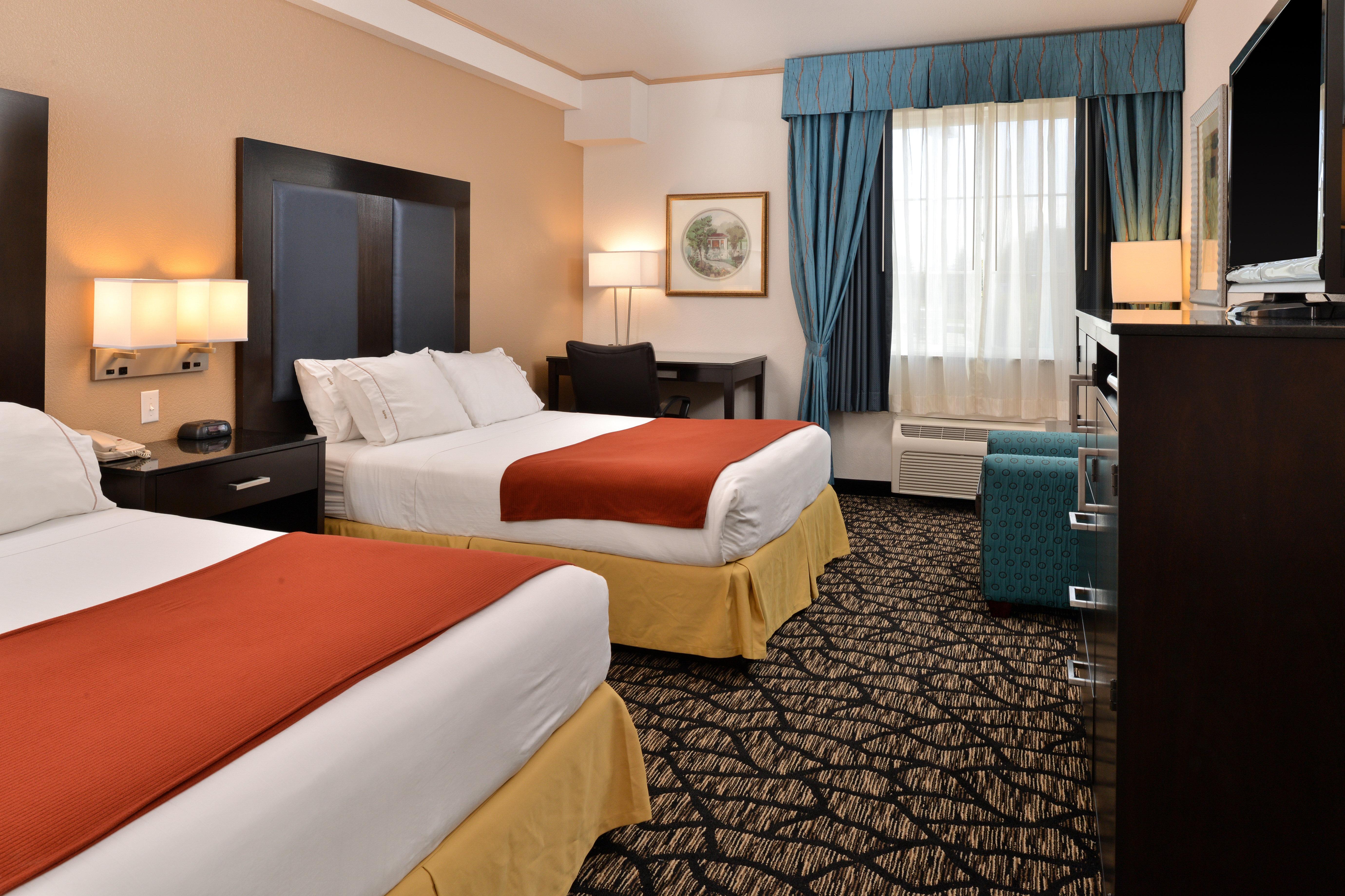 Holiday Inn Express & Suites Tacoma South - Lakewood By Ihg Zewnętrze zdjęcie