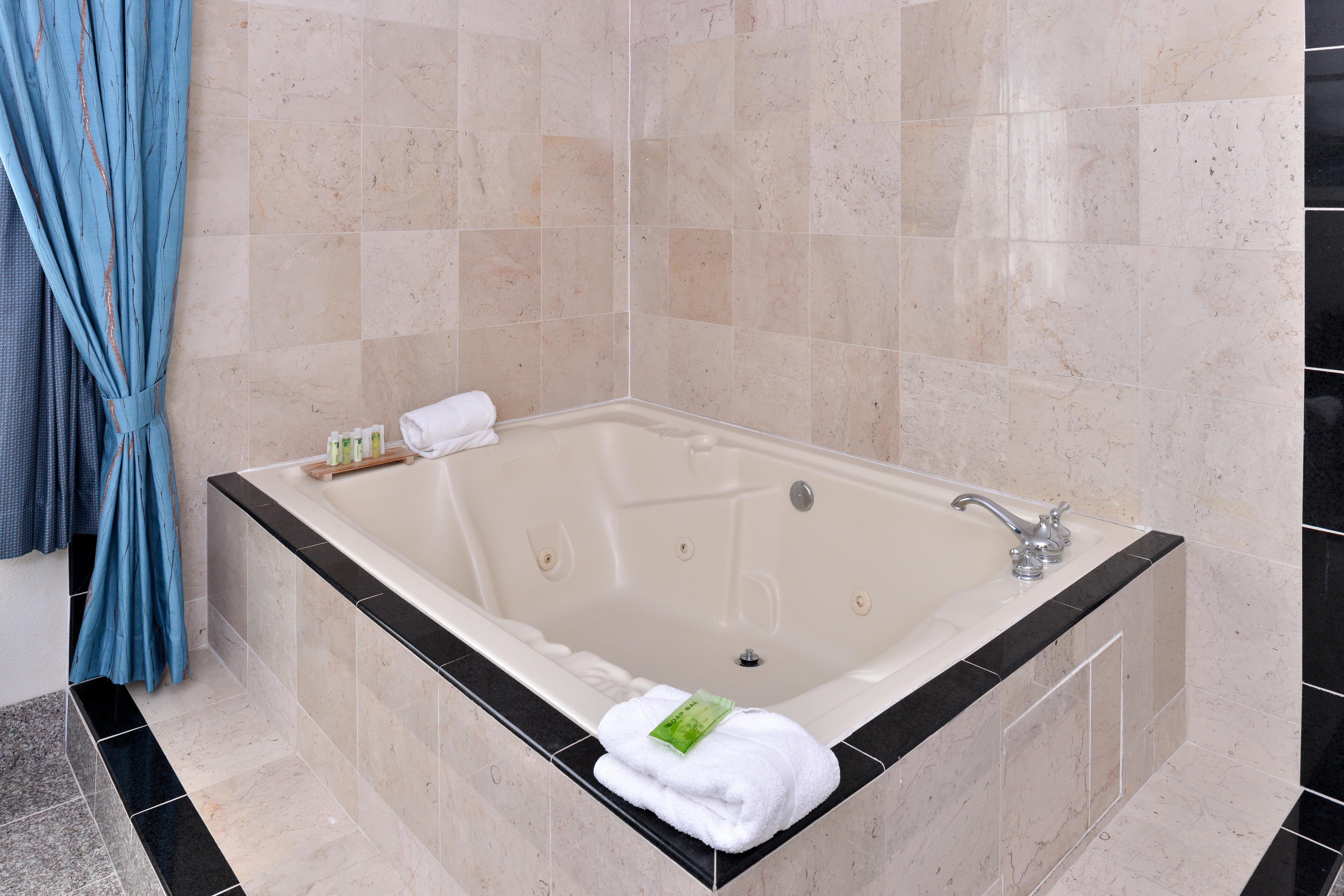 Holiday Inn Express & Suites Tacoma South - Lakewood By Ihg Zewnętrze zdjęcie