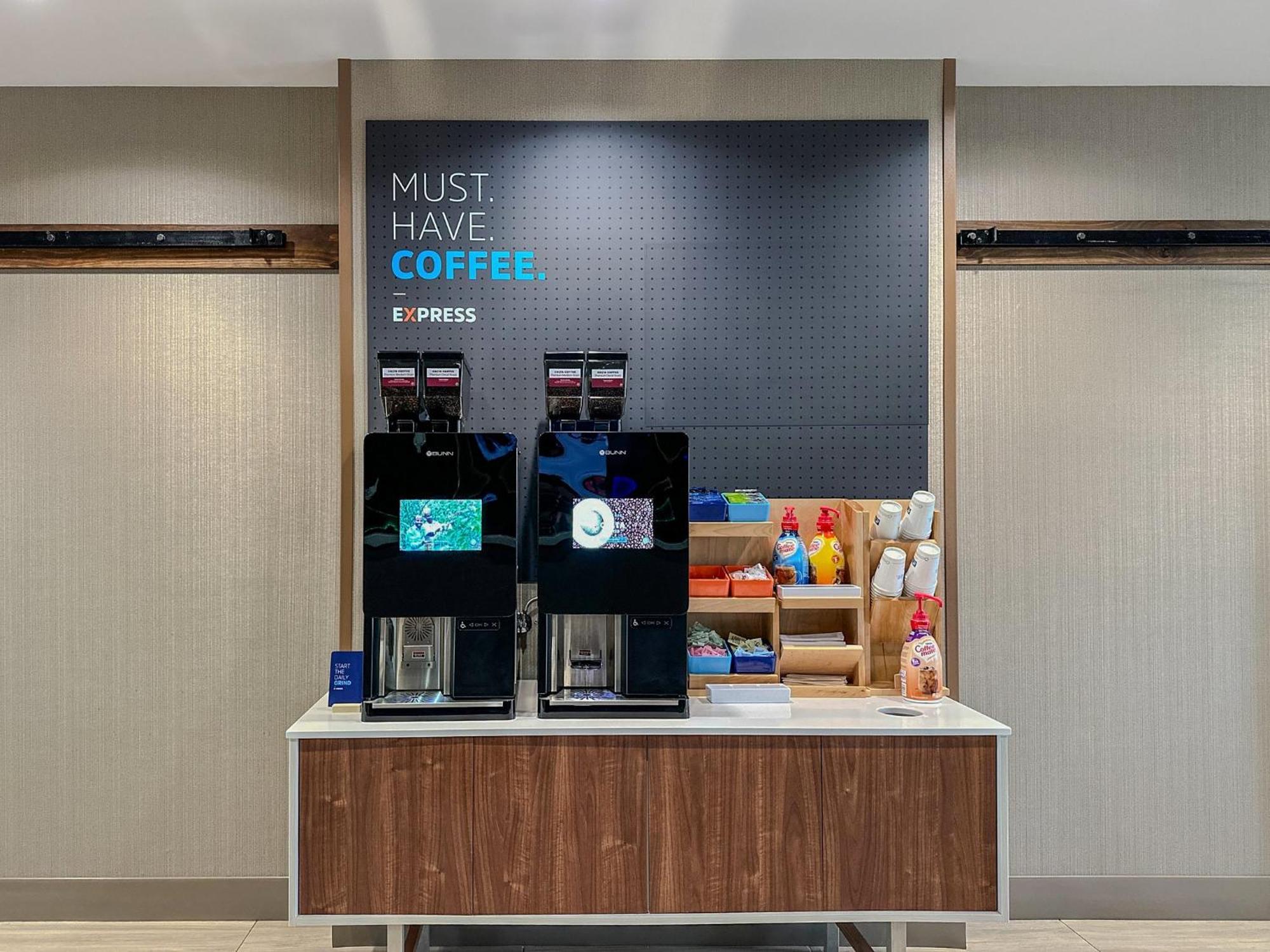 Holiday Inn Express & Suites Tacoma South - Lakewood By Ihg Zewnętrze zdjęcie